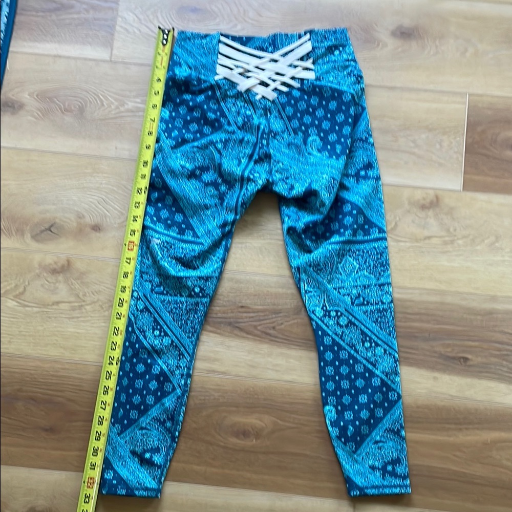 Fabletics patterned workout pants
